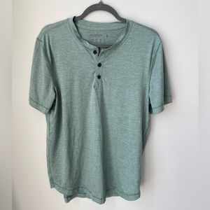 Abercrombie Henley